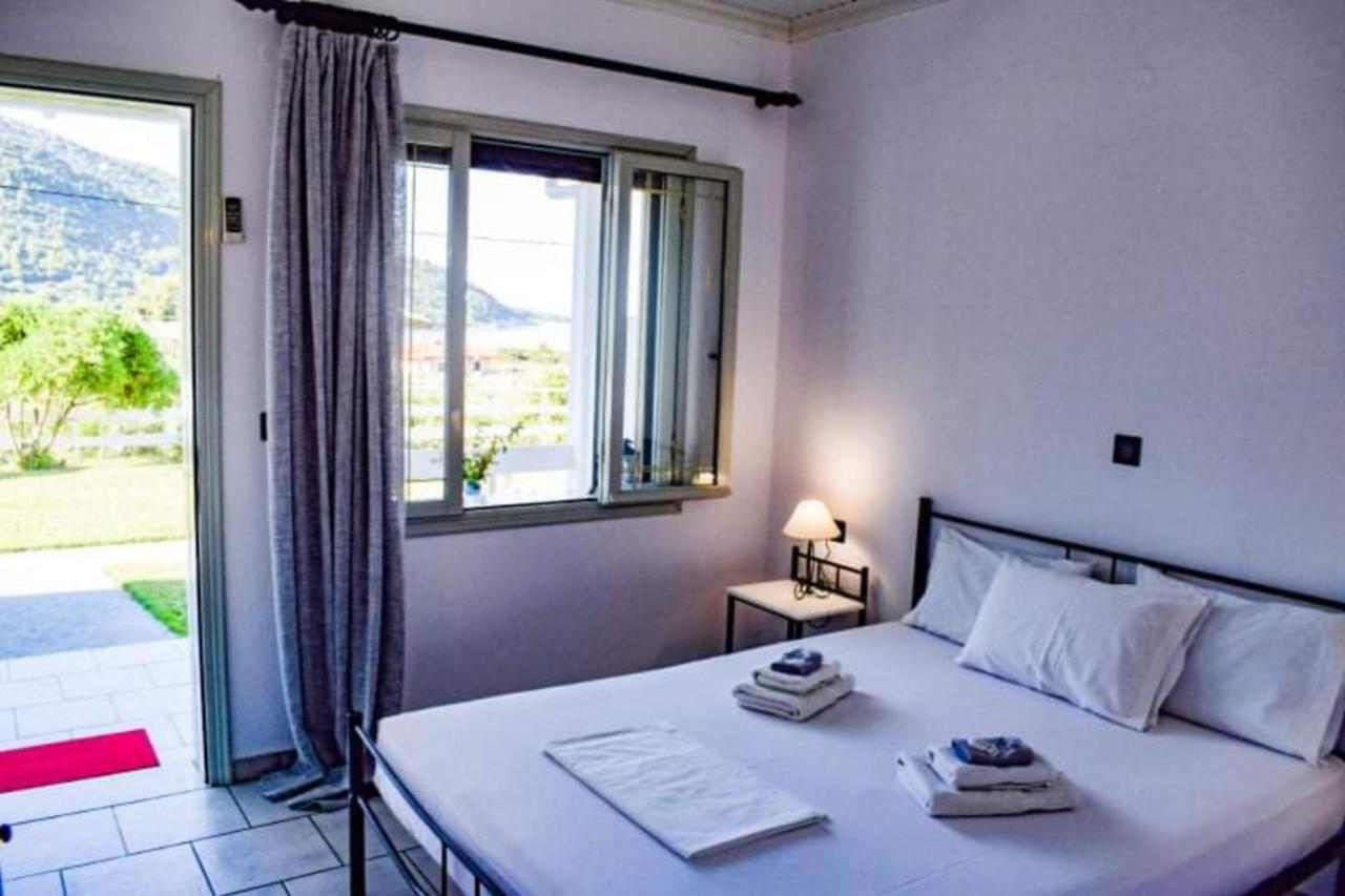 Aura Guest House Koinira Exteriér fotografie