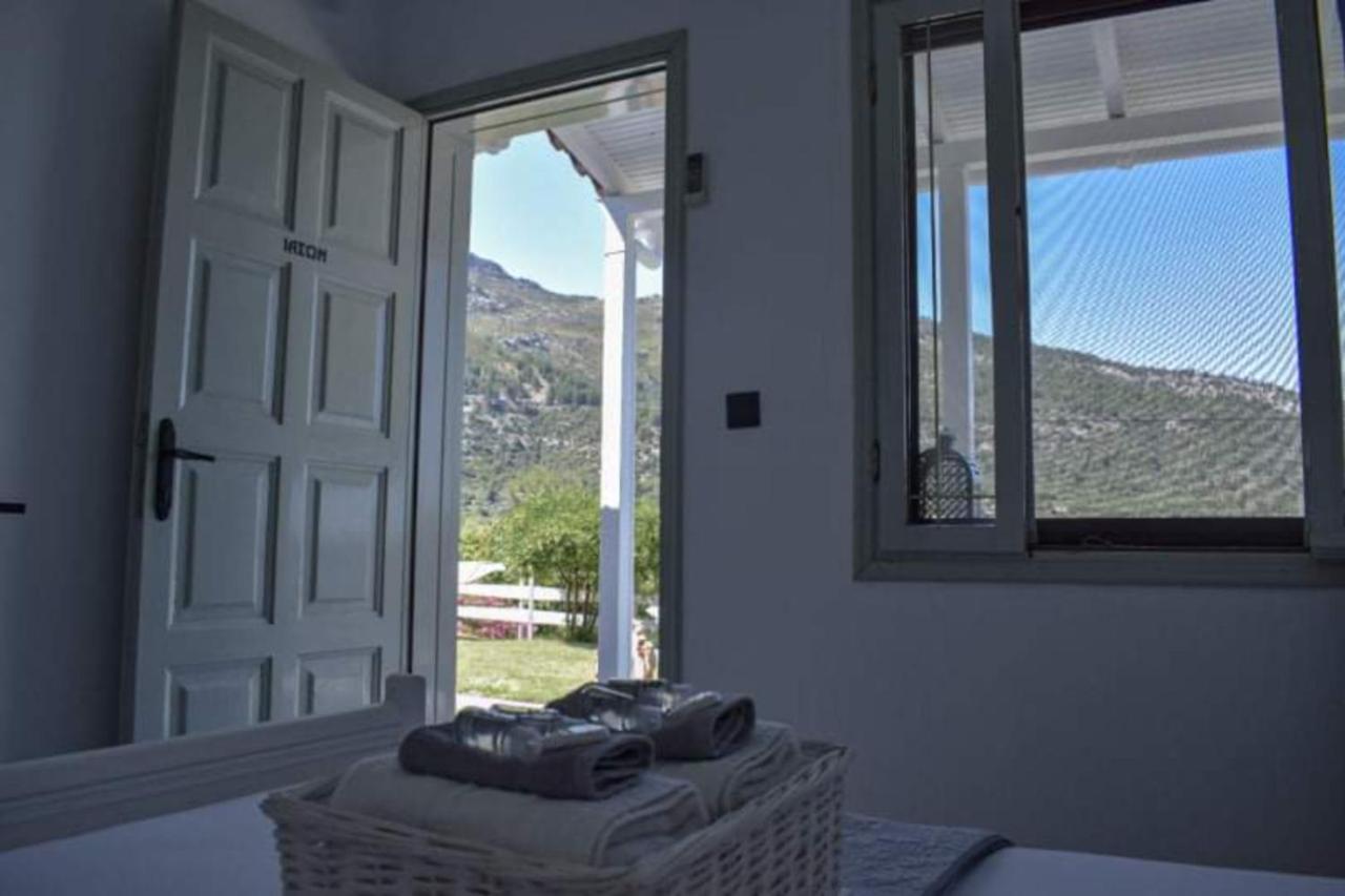 Aura Guest House Koinira Exteriér fotografie
